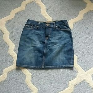 🗽 classic denim mini skirt